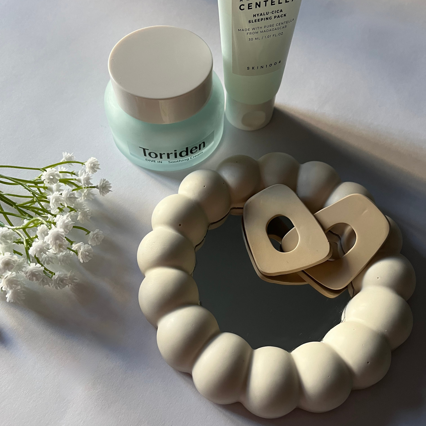 Поставка-огледало „Балончета“