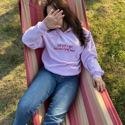 Суичър „Still Just a Girl“ 🎀