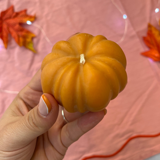 Свещ „Тиква“ 🕯️