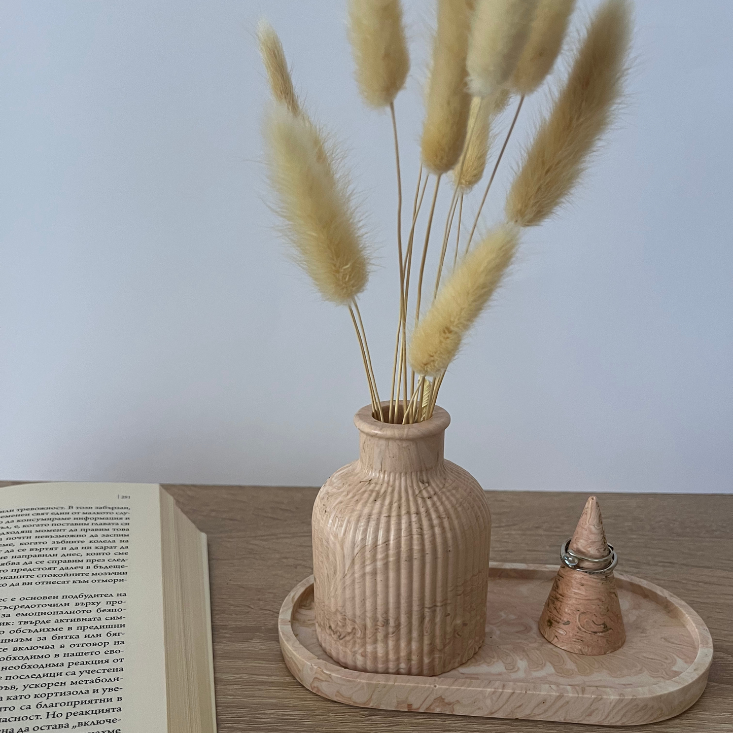 Поставка „Ваза“