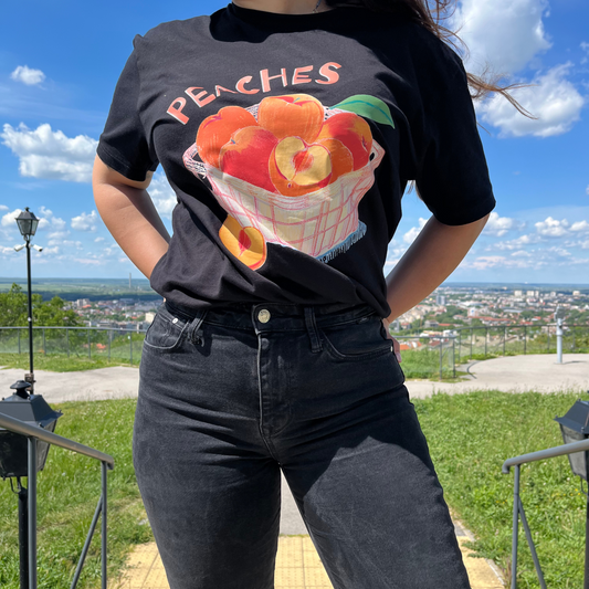 Тениска „Праскови“